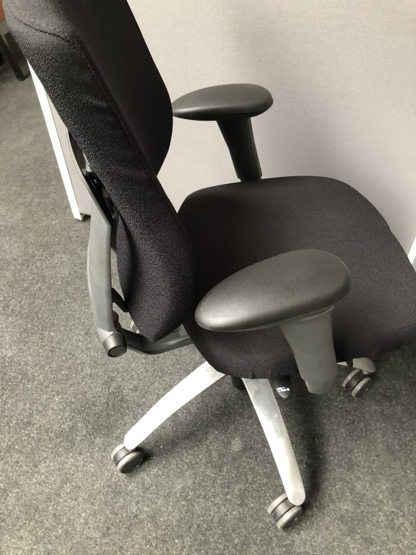 Axia-Profit-bureaustoel-refurhbished 4