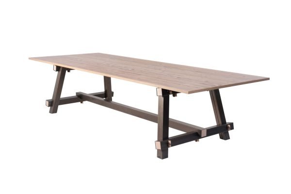 Vepa timber vergadertafel - zijaanzicht zitmodel